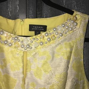 *final* Tahari Yellow Sleeveless Summer Dress